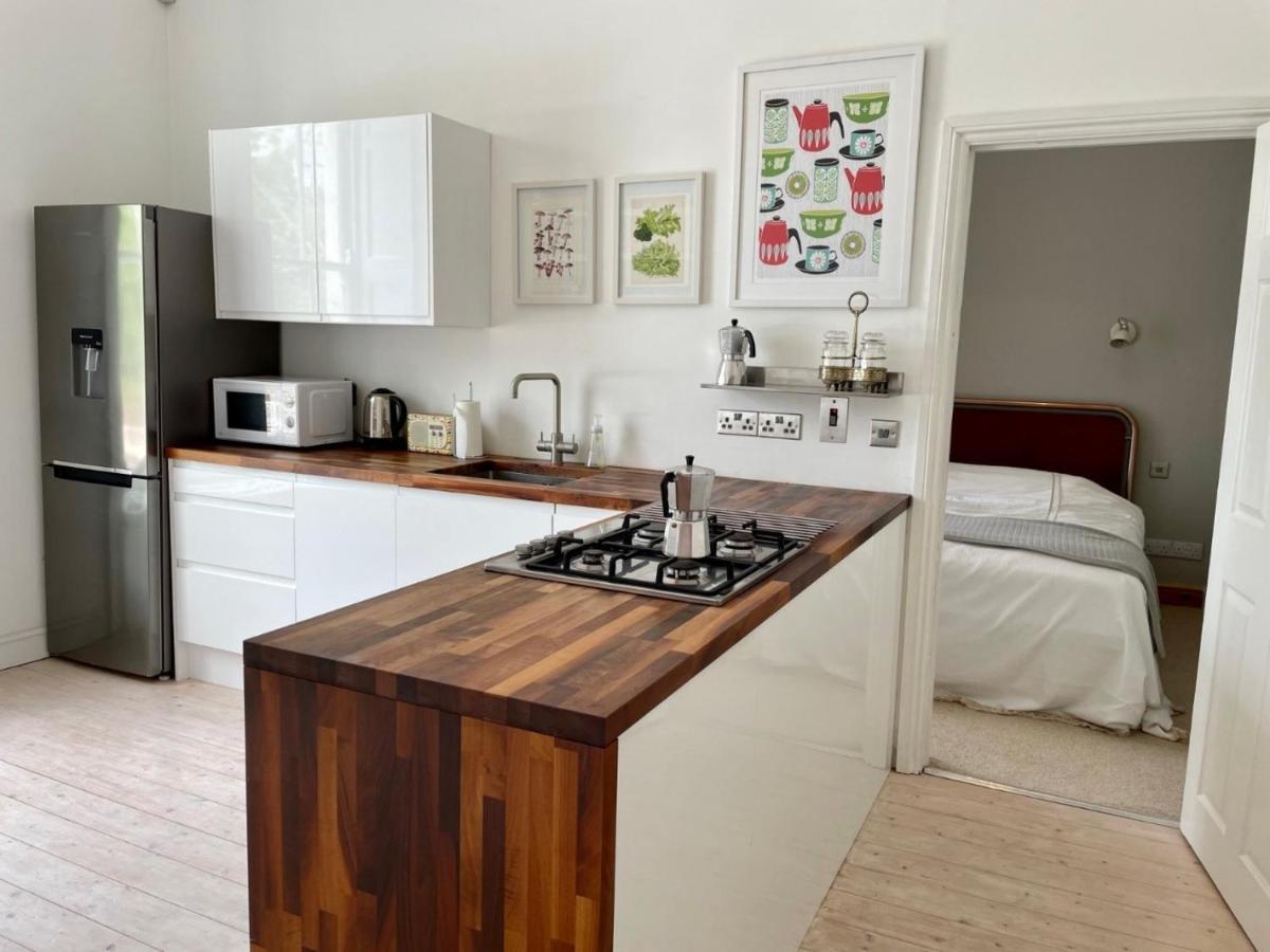 Grand & Graceful One Bed Flat In Clifton Village Bristol Exterior photo